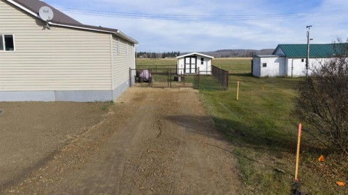 5204 51 Avenue, Colinton, AB - Outdoor