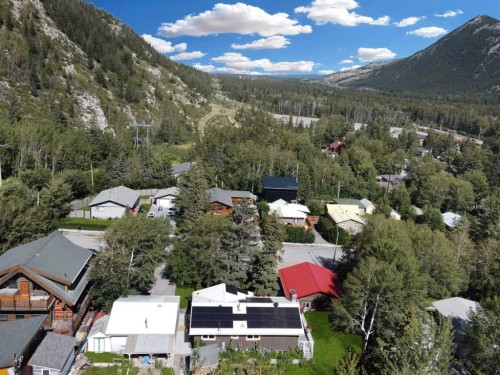 23 Barrier Mountain Drive, Exshaw, AB 