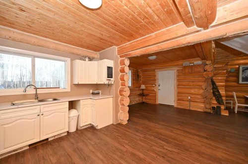635013 Range Road 225, Athabasca, AB - Indoor Photo Showing Kitchen With Double Sink