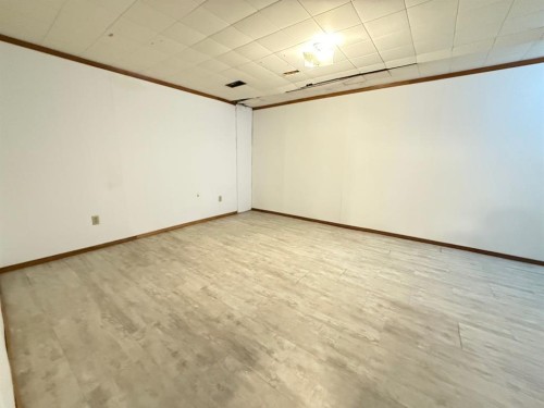 27-441 Switzer Drive, Hinton, AB - Indoor Photo Showing Other Room