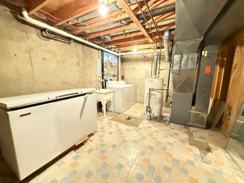 27-441 Switzer Drive, Hinton, AB - Indoor Photo Showing Basement