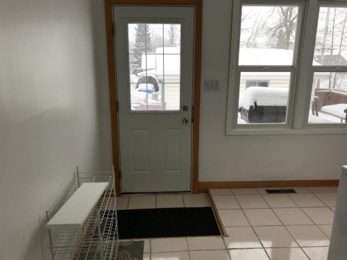 4725 5 Ave, Edson, AB - Indoor Photo Showing Other Room