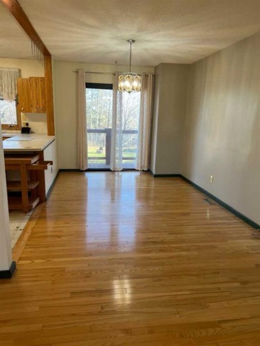 706 Hammond Drive North, Fox Creek, AB - Indoor Photo Showing Other Room