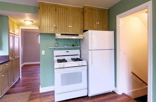 5101 7Th Avenue, Edson, AB - Indoor Photo Showing Kitchen