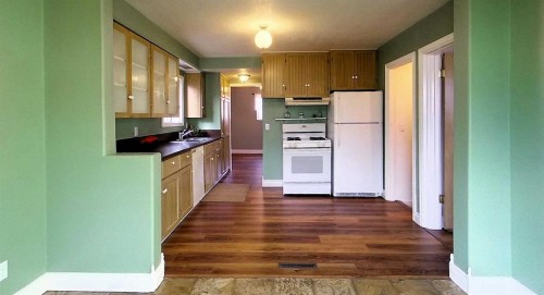 5101 7Th Avenue, Edson, AB - Indoor Photo Showing Kitchen With Double Sink