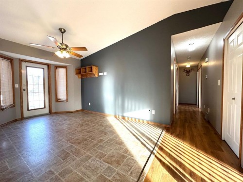 165 Park Drive, Whitecourt, AB - Indoor Photo Showing Other Room