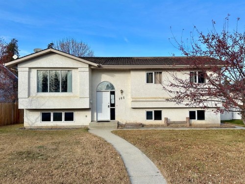 165 Park Drive  Whitecourt, AB T7S 1R3