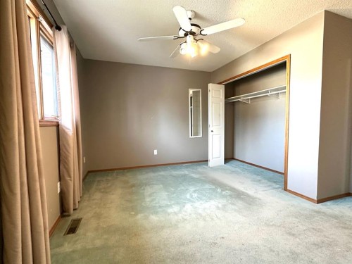 165 Park Drive, Whitecourt, AB - Indoor Photo Showing Other Room