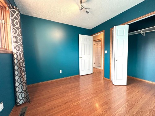 165 Park Drive, Whitecourt, AB - Indoor Photo Showing Other Room