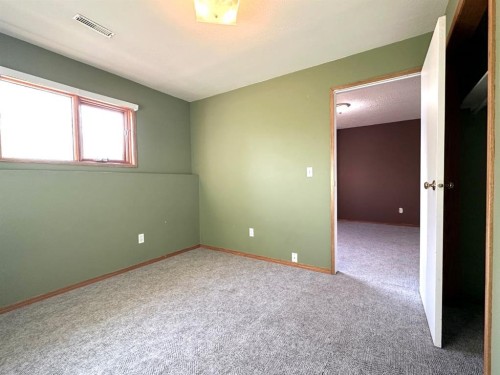 165 Park Drive, Whitecourt, AB - Indoor Photo Showing Other Room