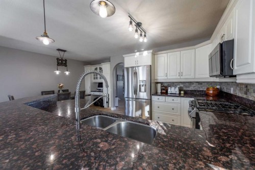 102 Marciszyn Place, Hinton, AB - Indoor Photo Showing Kitchen With Double Sink