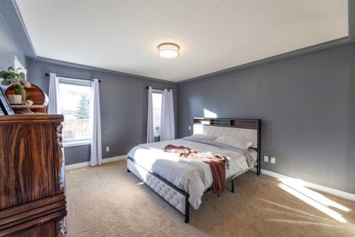102 Marciszyn Place, Hinton, AB - Indoor Photo Showing Bedroom