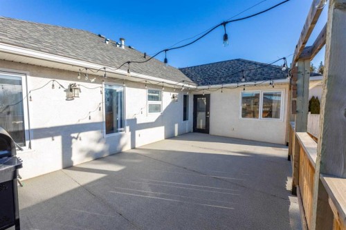 102 Marciszyn Place, Hinton, AB - Outdoor