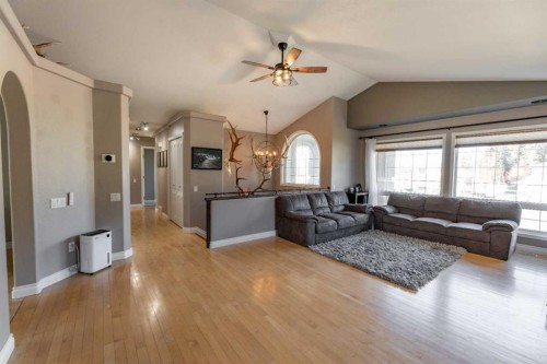 102 Marciszyn Place, Hinton, AB - Indoor Photo Showing Living Room