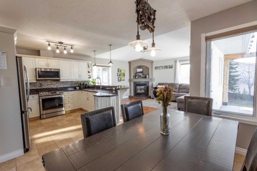 102 Marciszyn Place, Hinton, AB - Indoor