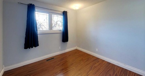 4323 9 Avenue, Edson, AB - Indoor Photo Showing Other Room