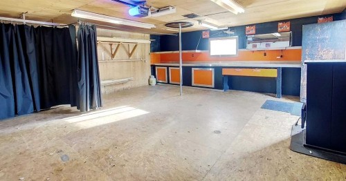 4323 9 Avenue, Edson, AB - Indoor