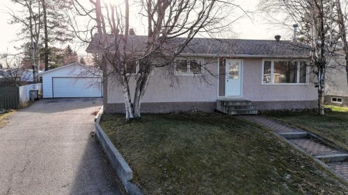 4323 9 Avenue, Edson, AB - Outdoor