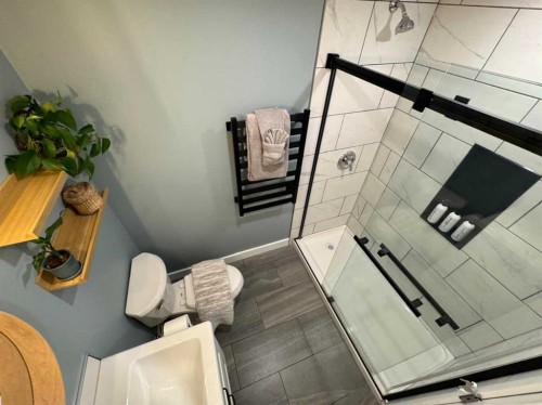 11 Aspen Crescent, Jasper, AB - Indoor