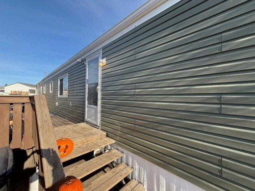 122 Nickerson Avenue, Hinton, AB - Outdoor