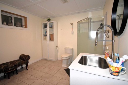 121 Chetamon Drive, Hinton, AB - Indoor