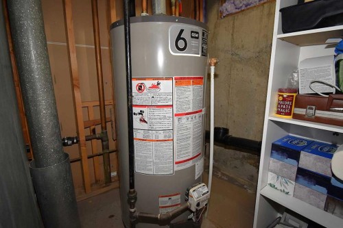 121 Chetamon Drive, Hinton, AB - Indoor Photo Showing Basement