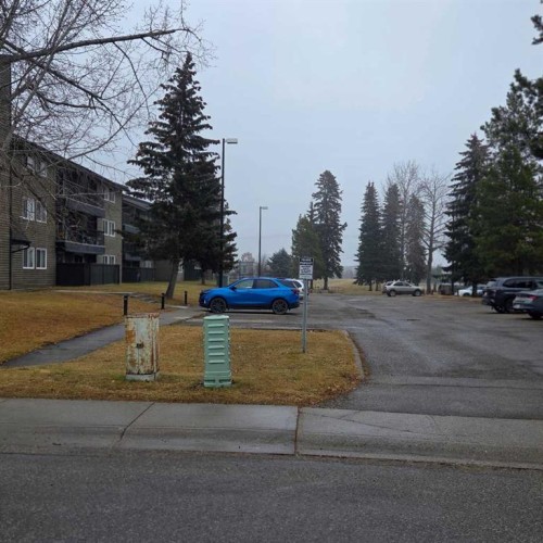 105A-5611 10 Avenue, Edson, AB - Outdoor