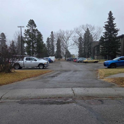 304B-5611 9 Avenue, Edson, AB - Outdoor