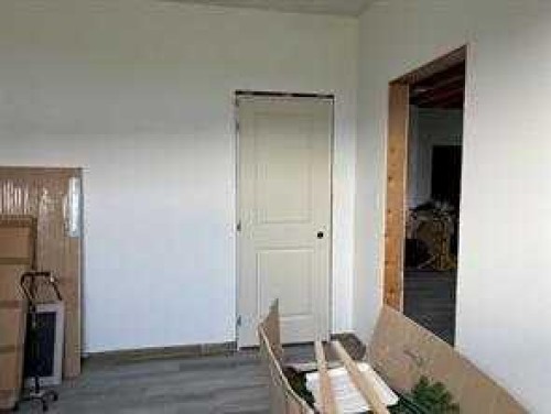 805 7 Avenue, Fox Creek, AB - Indoor Photo Showing Other Room