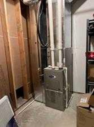 805 7 Avenue, Fox Creek, AB - Indoor Photo Showing Basement