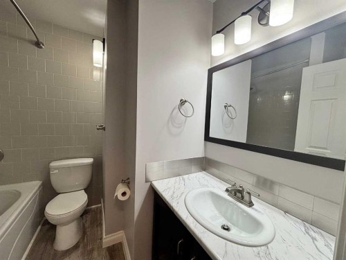 4914 59 Street, Athabasca, AB - Indoor Photo Showing Bathroom