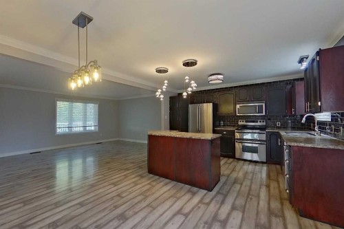 4914 59 Street, Athabasca, AB - Indoor Photo Showing Kitchen