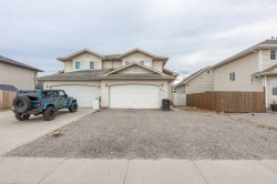 237 Baker Street  Hinton, AB T7V 2C4