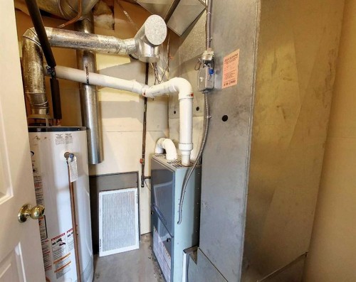 1610 53 Street, Edson, AB - Indoor Photo Showing Basement