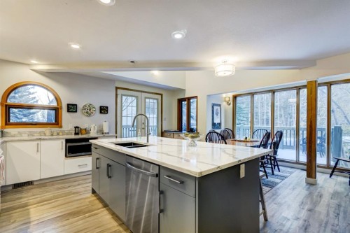 1050 Rundleview Drive, Canmore, AB - Indoor Photo Showing Kitchen With Double Sink