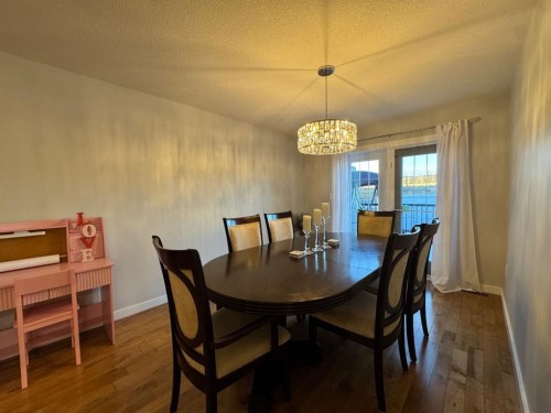 4316 18 Avenue, Edson, AB - Indoor Photo Showing Dining Room