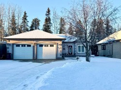 142 Hallam Drive  Hinton, AB T7V 2C3