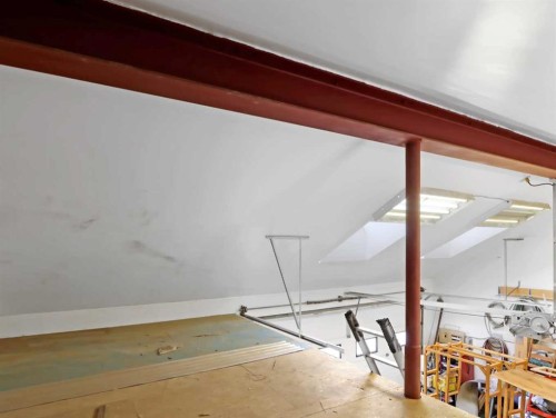 813 13Th Street, Canmore, AB - Indoor Photo Showing Other Room