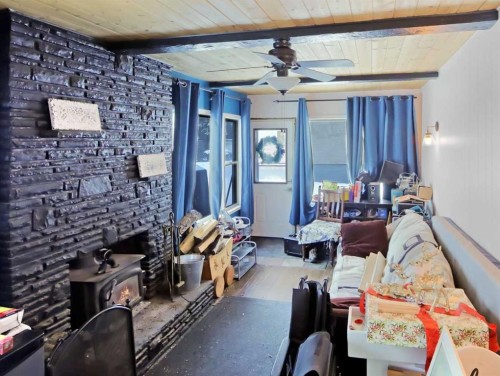 813 13Th Street, Canmore, AB - Indoor