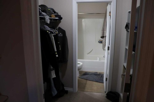 305-5037 7 Avenue, Edson, AB - Indoor Photo Showing Other Room