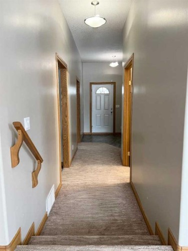 4228 8 Avenue, Edson, AB - Indoor Photo Showing Other Room