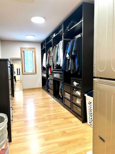 4228 8 Avenue, Edson, AB - Indoor