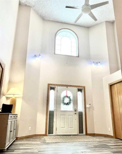 4228 8 Avenue, Edson, AB - Indoor Photo Showing Other Room