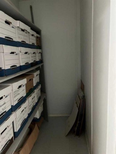 114 1 Avenue, Fox Creek, AB 