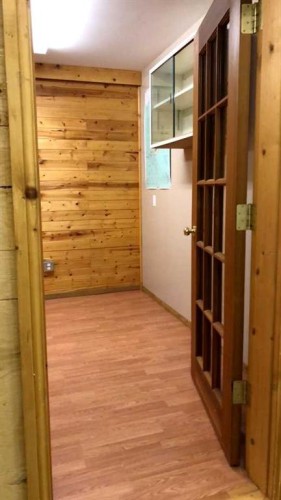 5006 50 Avenue, Peers, AB 