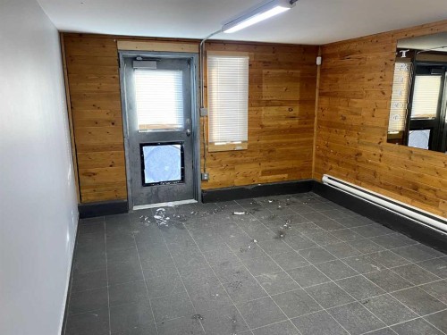 5006 50 Avenue, Peers, AB 