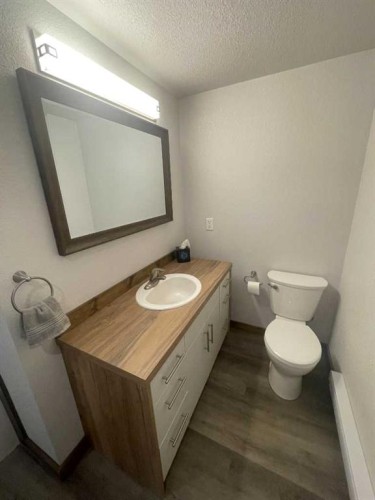 5006 50 Avenue, Peers, AB 