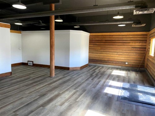 5006 50 Avenue, Peers, AB 