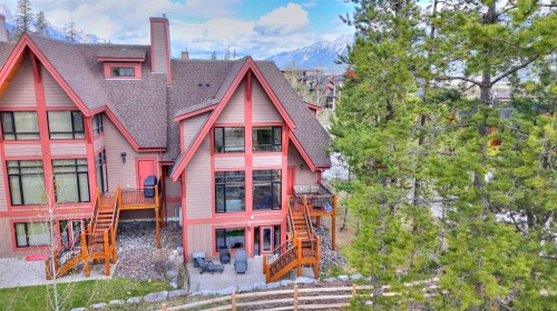 1-101 Armstrong Place, Canmore, AB - Outdoor