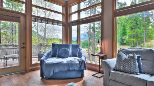 1-101 Armstrong Place, Canmore, AB - Indoor